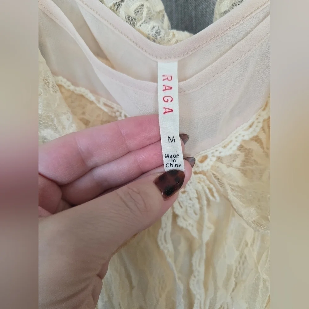 RAGA Anthropologie Woman's Peach Lace Tiered Maxi Dress Size M - Picture 4 of 5